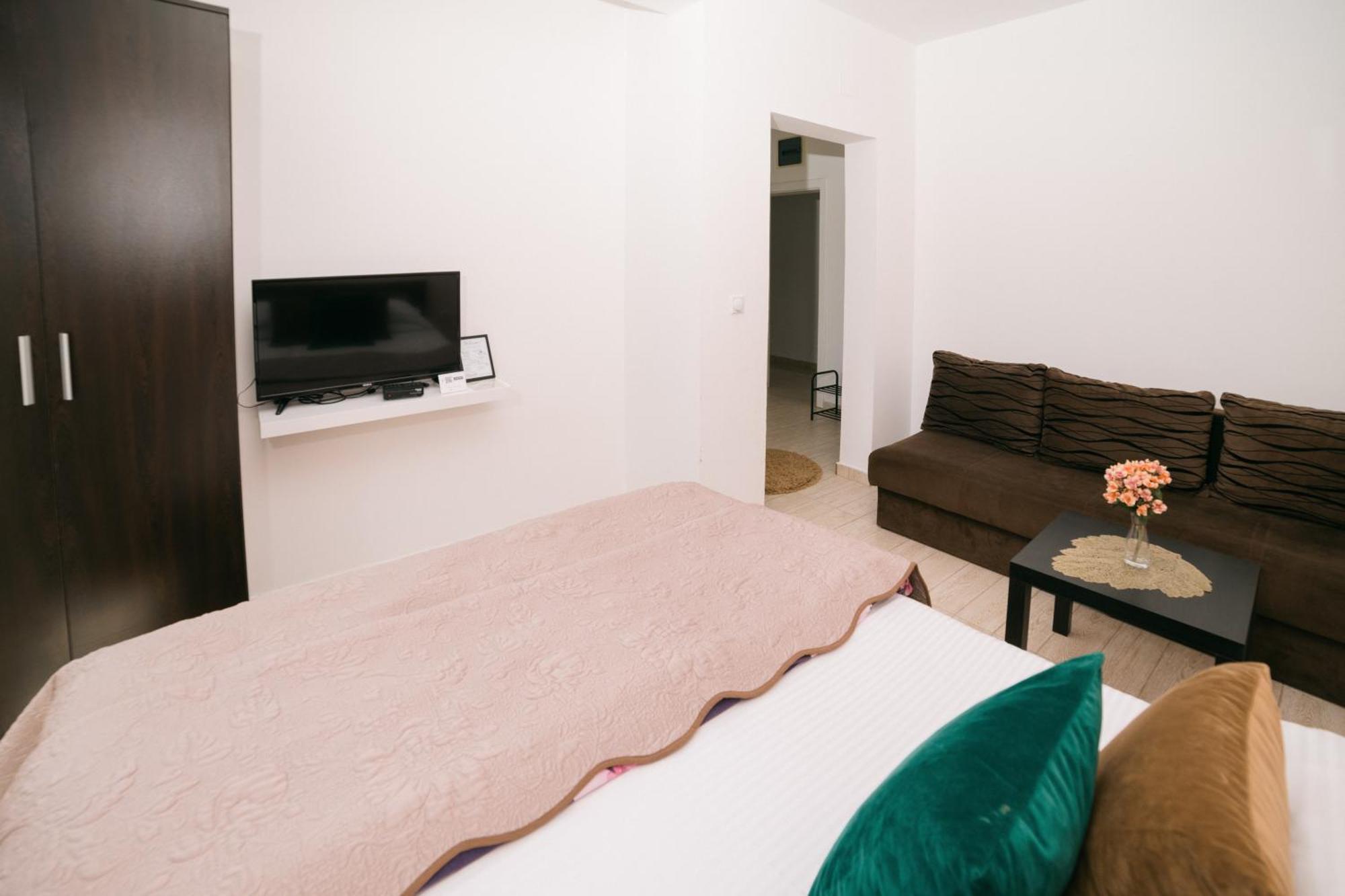 Apartments Lungo Mare ウルツィニ エクステリア 写真